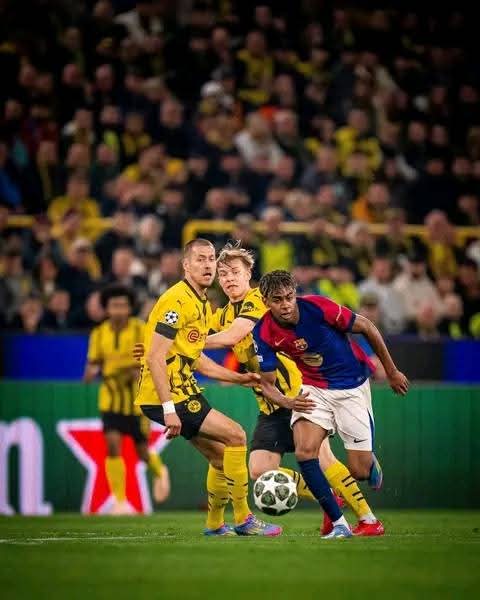 بنسبعيني يهدي برشلونة بطاقة نصف النهائي بهدف ضد مرماه