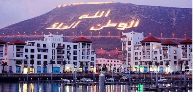 أكادير تستعد لصيف 2025 بخطة جديدة لتأمين الشواطئ