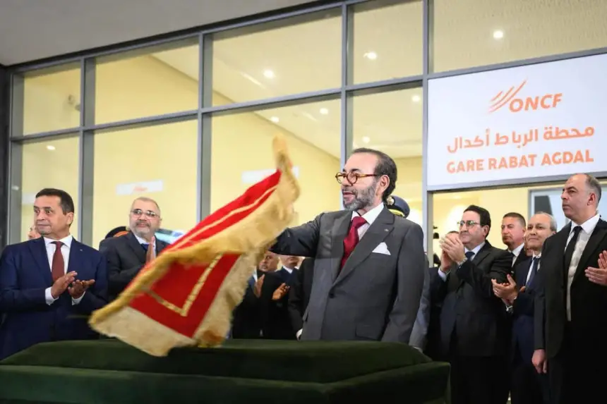 الملك محمد السادس يدشن مرحلة جديدة في النقل السككي بإطلاق LGV القنيطرة – مراكش