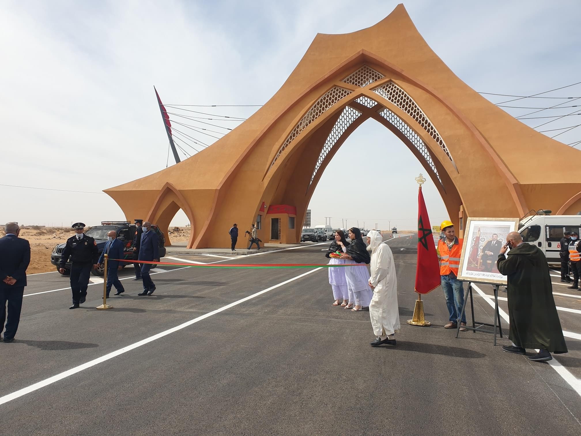 مثقفو إفريقيا يطلقون من العيون نداء لنهضة فكرية وتنموية شاملة