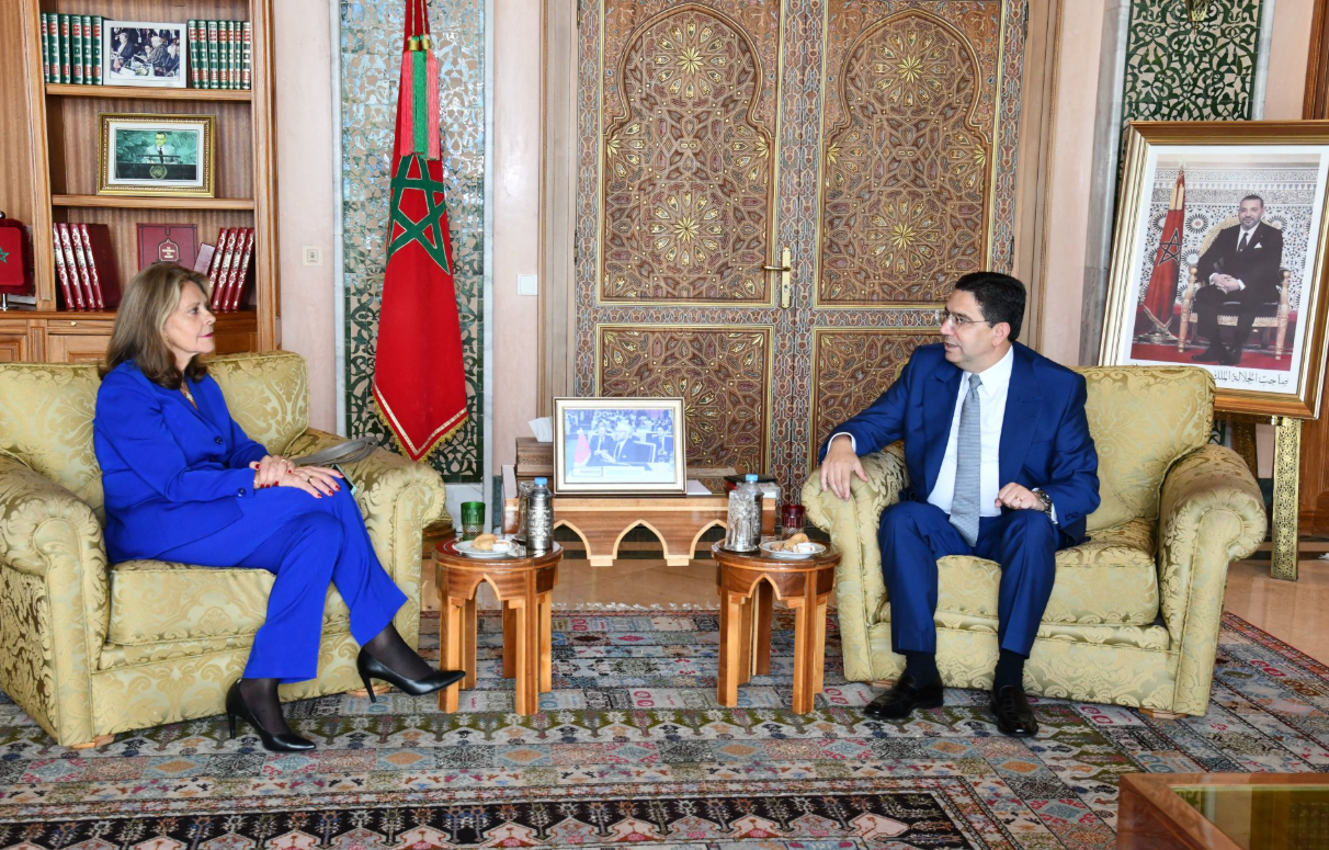 زيارة رفيعة من كولومبيا… دعم صريح لمغربية الصحراء