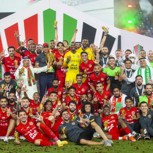 شباب الأهلي ينتزع كأس رئيس الإمارات ويتفوق تاريخيًا على الشارقة