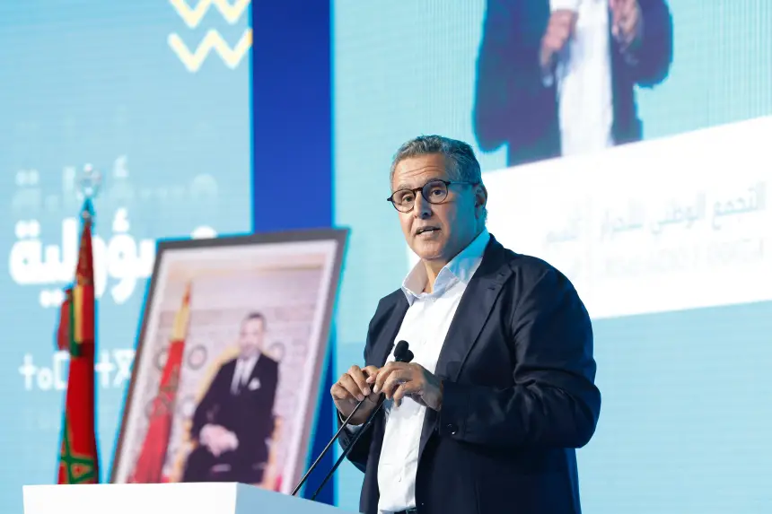 أخنوش من كلميم: مشاريع ملكية كبرى تعيد رسم مستقبل جهة واد نون