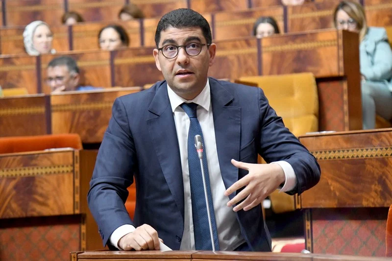 قانون جديد لتنظيم الصحافة في الأفق: الحكومة تضع اللمسات الأخيرة على نص المجلس الوطني..مع تعليق