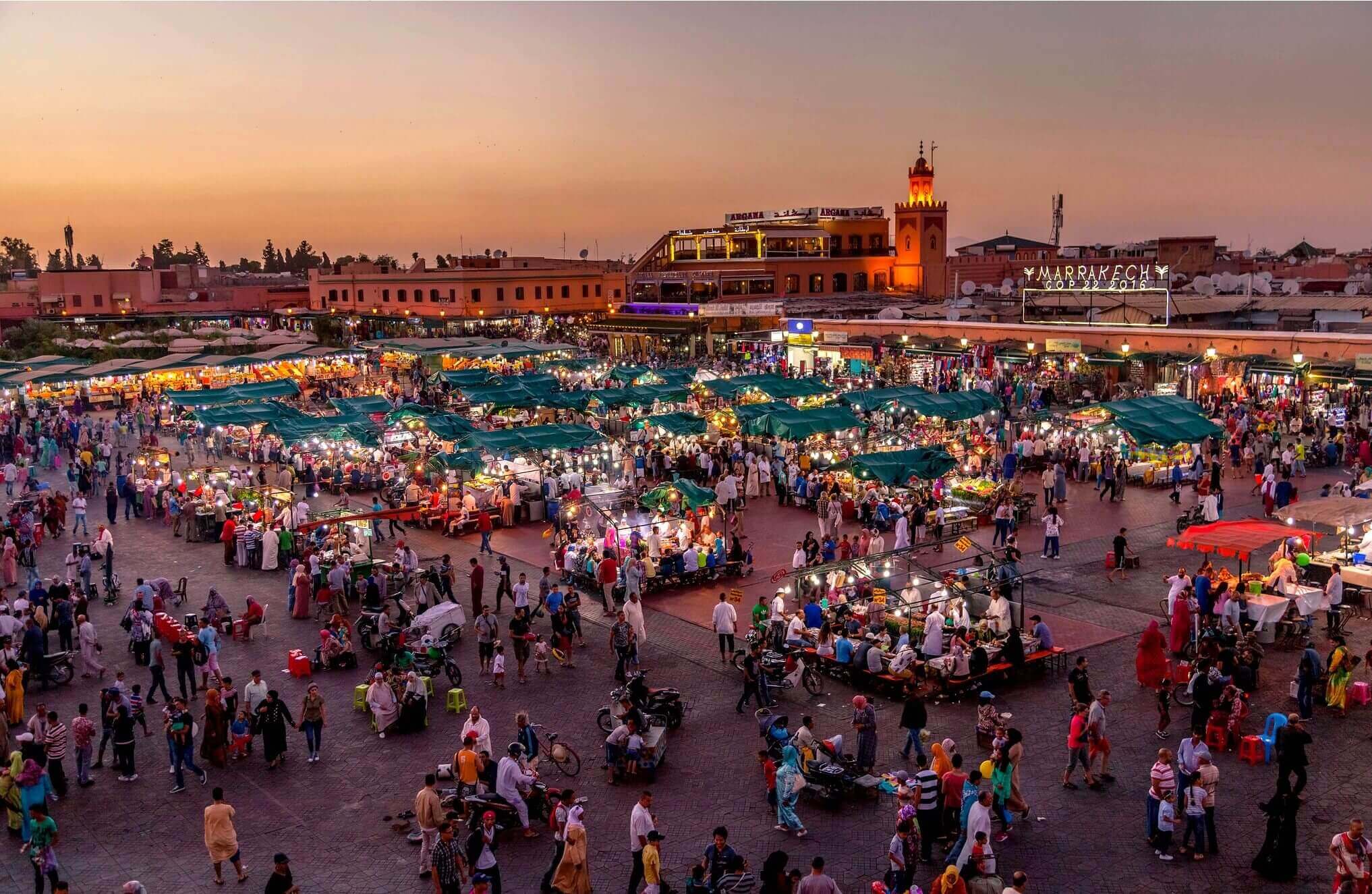 مراكش تحتضن ندوة وطنية حول تحديات الجهوية المتقدمة وتفعيل اللاتمركز
