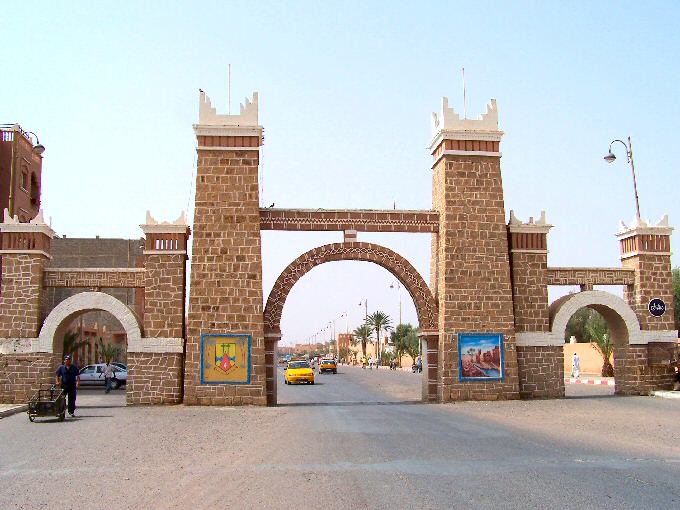 زاكورة ترصد 30 مليون درهم لتأهيل أنظمة المياه وربط 12 جماعة بمياه سد أكدز