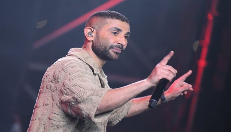 بعد أدائه الحج.. أحمد سعد يفتتح حفلات الصيف بحفل صاخب