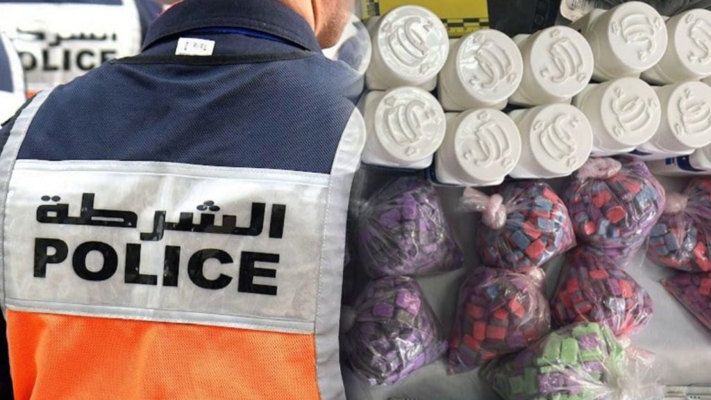 توقيف شبكة لترويج المخدرات .. وحجز آلاف الأقراص المهلوسة والكوكايين