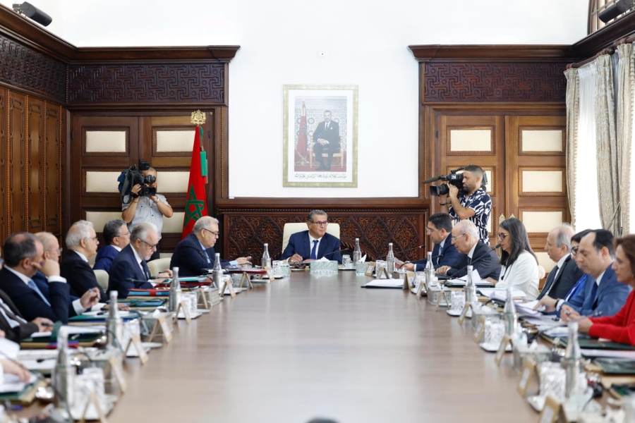 الحكومة تصادق على إحداث مؤسسات اجتماعية لفائدة القضاة وموظفي العدل والسجون