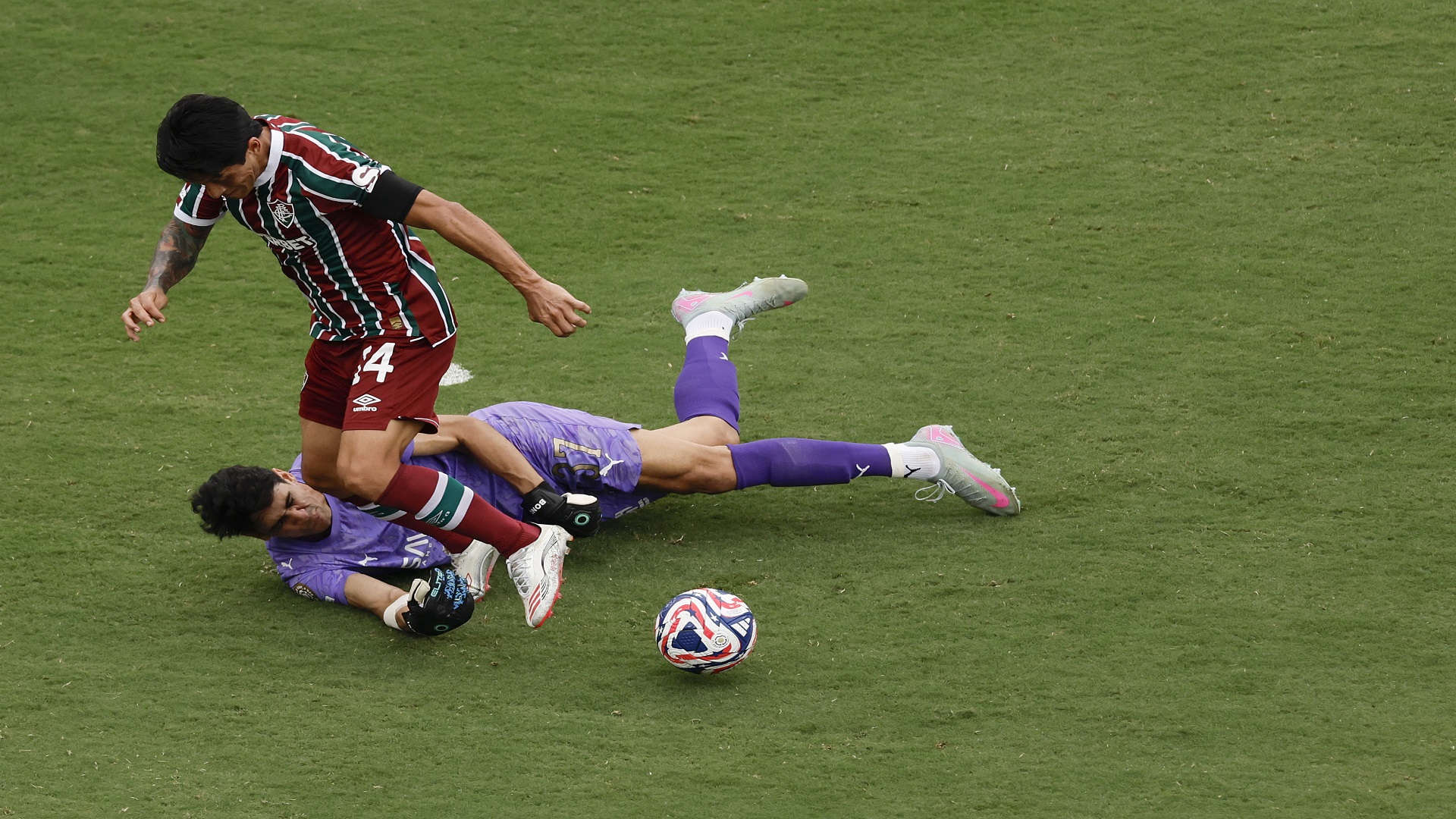 ORLANDO, FLORIDA - JULY 04: Yassine Bounou #37 of Al Hilal makes a save against German Cano #14 of Fluminense FC during the FIFA Club World Cup 2025 quarter final match between Fluminense FC and Al Hilal at Camping World Stadium on July 04, 2025 in Orlando, Florida. (Photo by Michael Reaves/Getty Images)