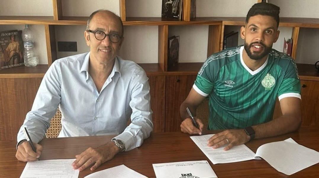 الرجاء الرياضي يعزز حراسة مرماه بالتعاقد مع خالد أكبيري علوي