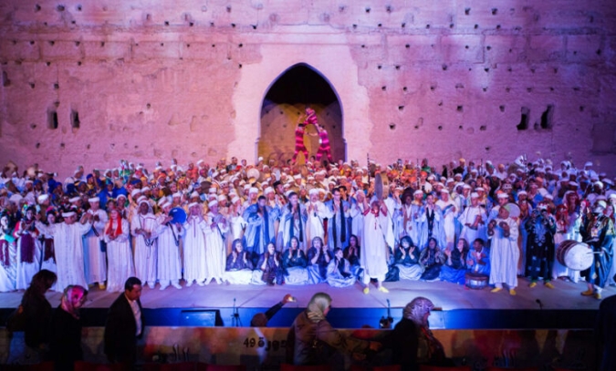250 ألف متفرج في مهرجان الفنون الشعبية بمراكش: دورة ناجحة بأجواء احتفالية