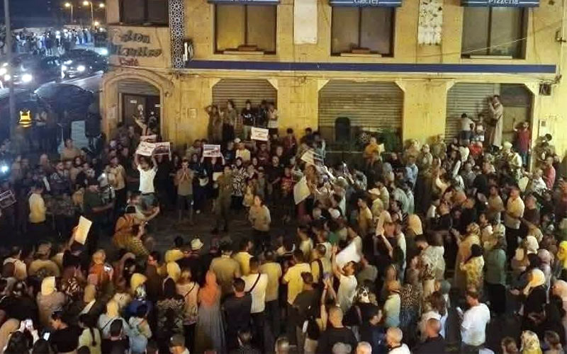احتجاجات في العرائش ضد “تشويه” معلمة الشرفة الأطلسية