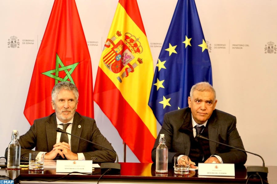وزير الداخلية الإسباني يشيد بـ”نموذجية” التعاون مع المغرب ويؤكد: الثقة والوفاء تجمعنا