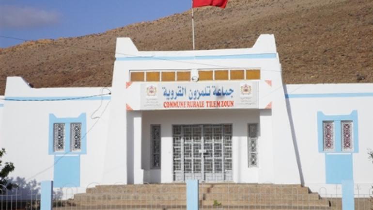غياب جماعي يثير الجدل بجماعة تلمزون.. والجمعية الحقوقية تطالب بالتحقيق