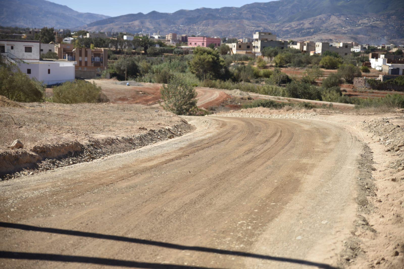 مليار درهم لتأهيل وصيانة الطرق القروية بجهة طنجة-تطوان-الحسيمة