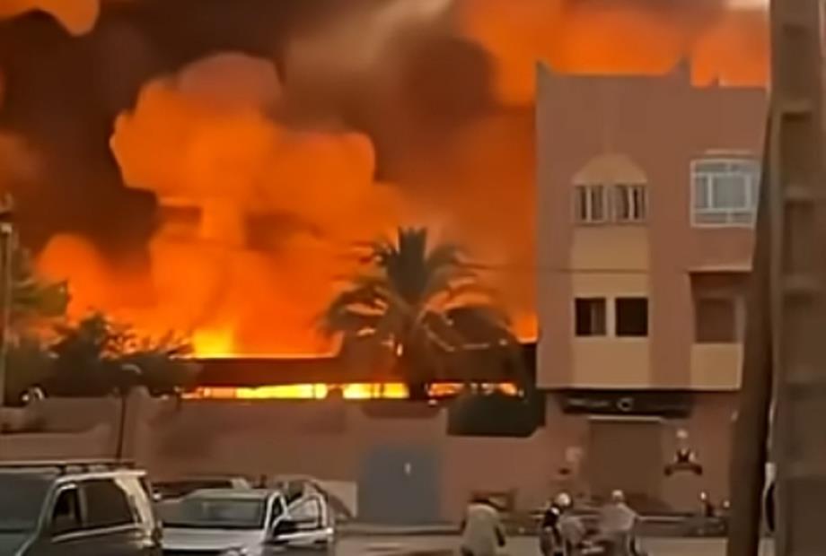 حريق مهول يلتهم محلات بالسوق الأسبوعي في الريصاني دون خسائر بشرية