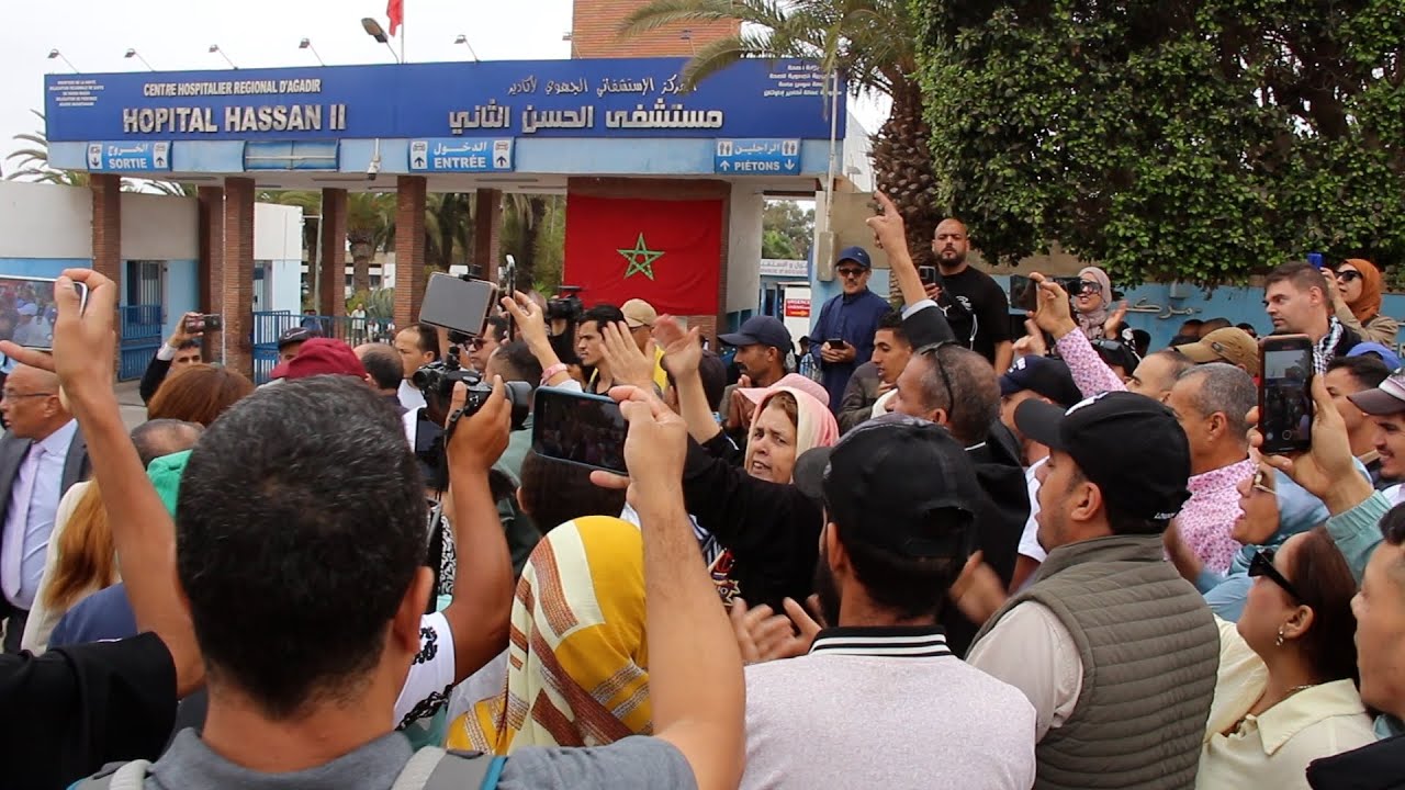 صرخة مرضى أكادير.. احتجاجات على نقص الأطباء وتدهور المستعجلات