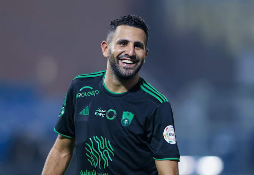 محرز: الجزائر تسعى للتتويج بالكان في المغرب والمغرب المرشح الأبرز