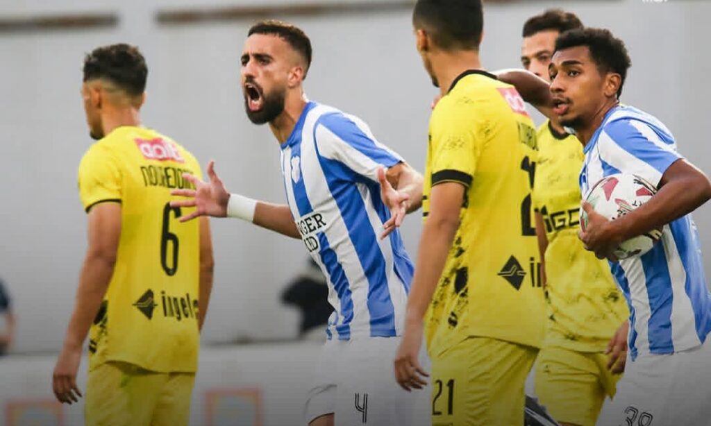 اتحاد طنجة يخطف تعادلا قاتلا من المغرب الفاسي ويحرمه من تعزيز الصدارة