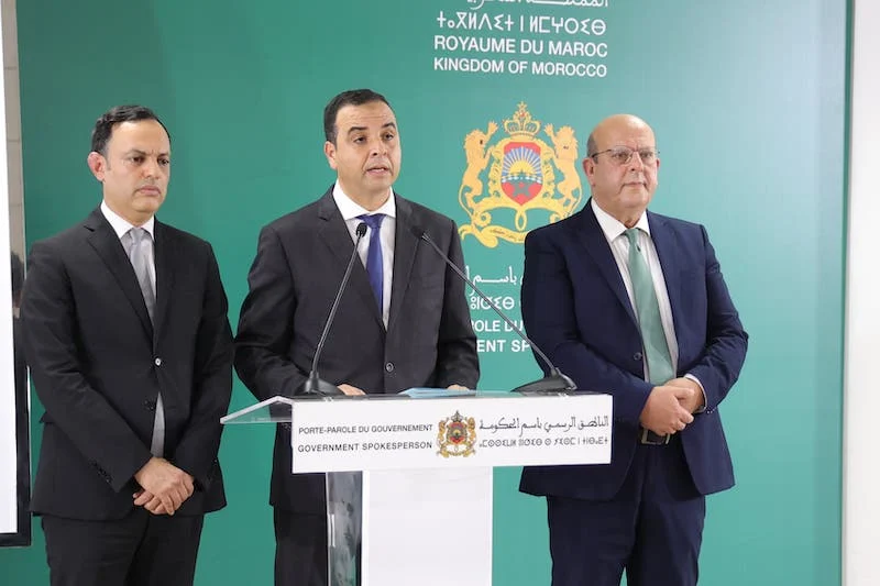 الحكومة تؤكد جاهزيتها للحوار حول إصلاح الصحة والتعليم