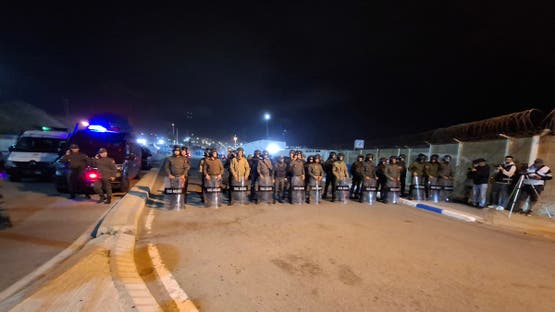الأمن المغربي يُفشل محاولة اقتحام جماعي لسبتة المحتلة بتحريض من شبكات جزائرية