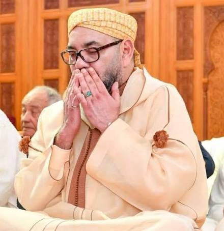 أمير المؤمنين الملك محمد السادس يأذن بنشر فتوى الزكاة للمجلس العلمي الأعلى