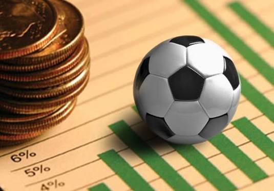 إعفاء ضريبي لخمس سنوات لدعم تحول الأندية إلى شركات رياضية بالمغرب