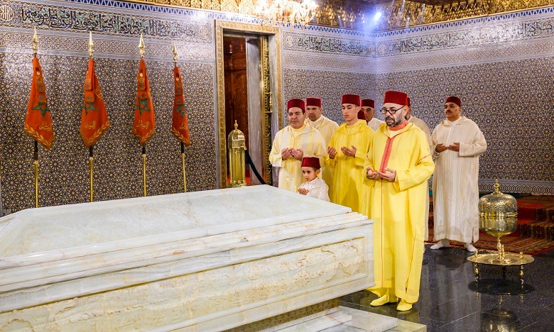 الملك محمد السادس يترأس حفلاً دينياً بالرباط في الذكرى 27 لرحيل الحسن الثاني