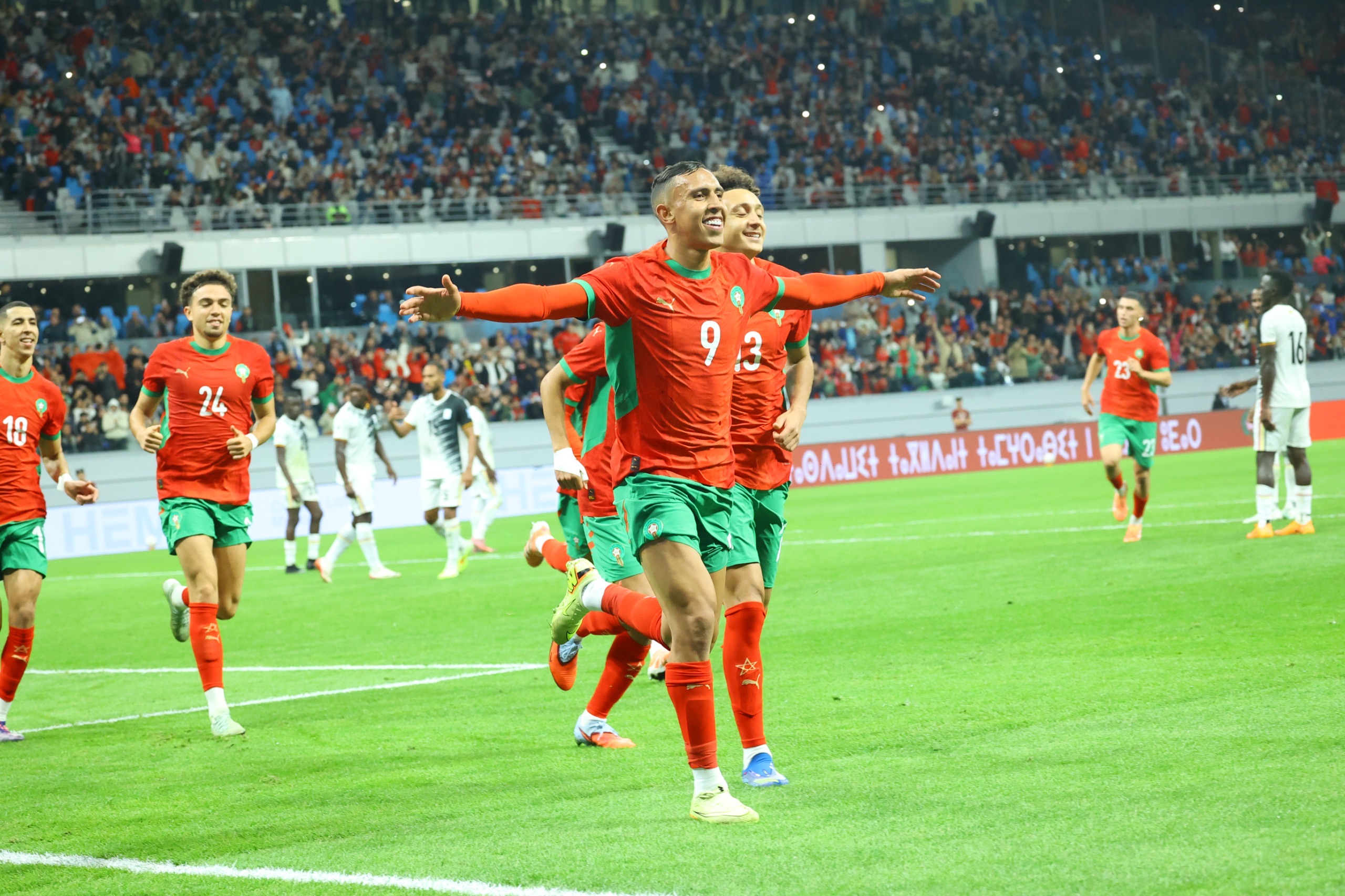 المنتخب المغربي يفوز على أوغندا برباعية ويواصل سلسلته القياسية