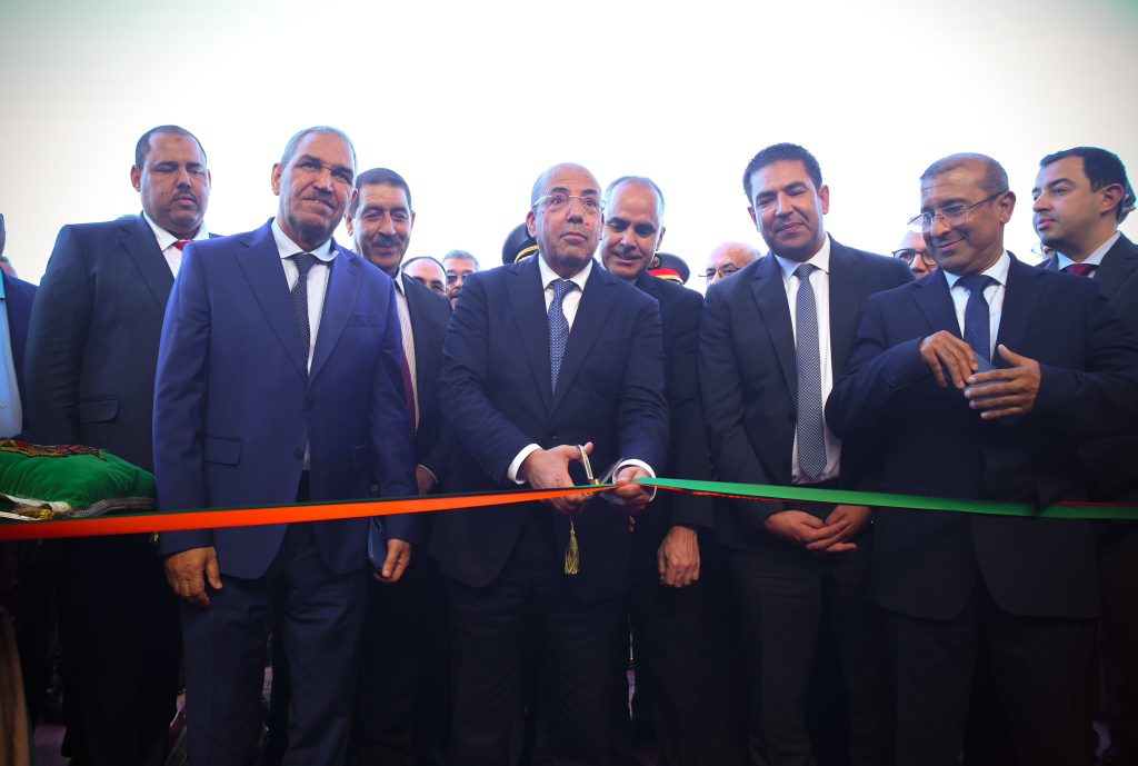 البواري يفتتح معرض الزيتون بجرسيف ويتفقد مشاريع فلاحية وهيكلية بالجهة