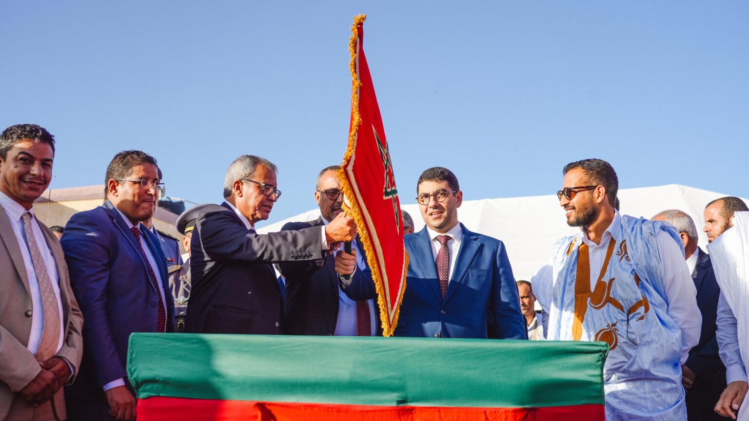 بنسعيد يدشن معهد الموسيقى ويطلق مشروع مخيم عصري بالداخلة في ذكرى المسيرة الخضراء
