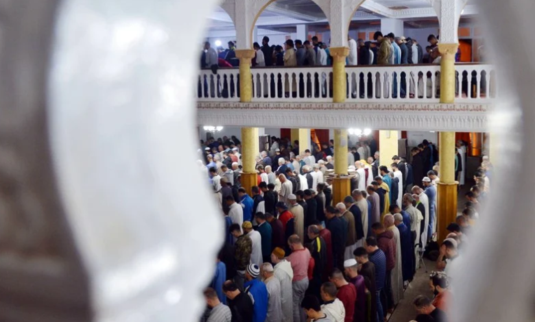 دعم 18 جمعية إسلامية بأوروبا وكندا بـ105 ملايين درهم وبرنامج ديني جديد لمغاربة العالم
