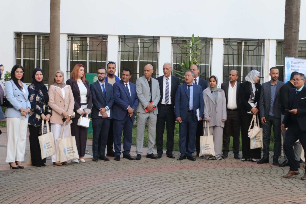 طلبة ماستر مهن العمل الاجتماعي بجامعة وجدة في لقاء تواصلي مع مؤسسات حكومية..