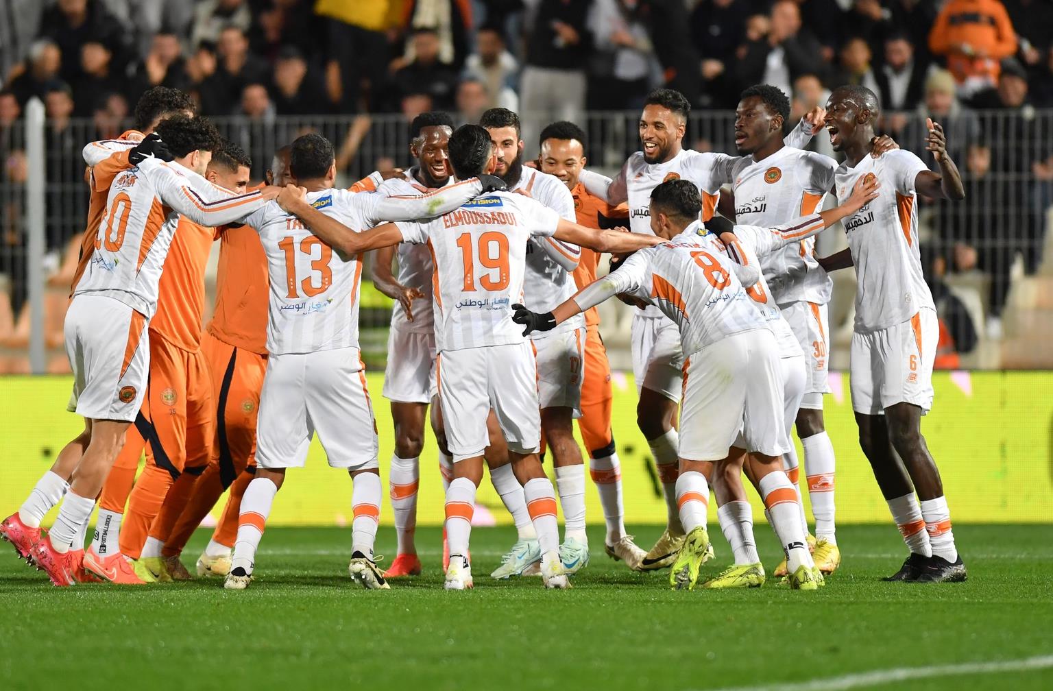 نهضة بركان تكتب التاريخ.. تأهل غير مسبوق إلى مجموعات دوري أبطال إفريقيا