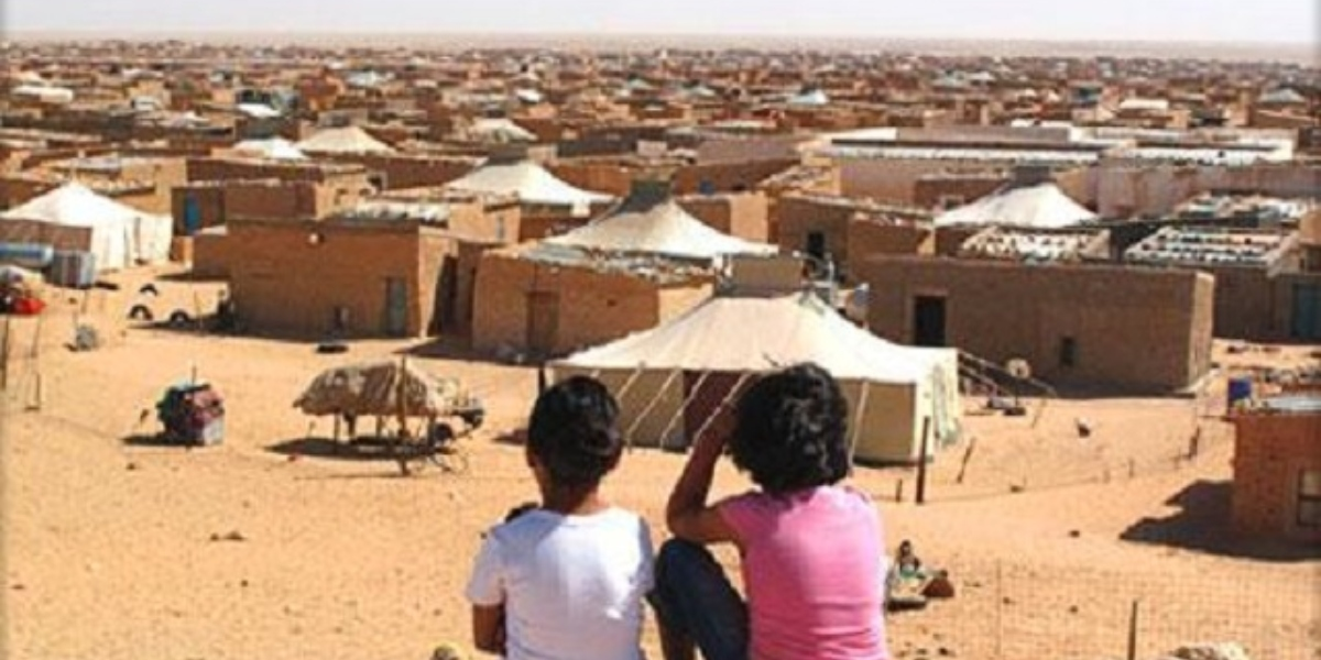 مخيمات تندوف تعيش ليلة الفوضى بعد قرار أممي رسّخ الحكم الذاتي المغربي