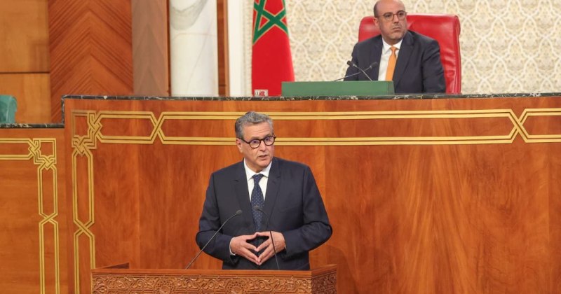 أخنوش يستعرض حصيلة برنامج تقليص الفوارق: طرق وماء وكهرباء وتعليم وصحة… أرقام تكشف حجم التحول القروي