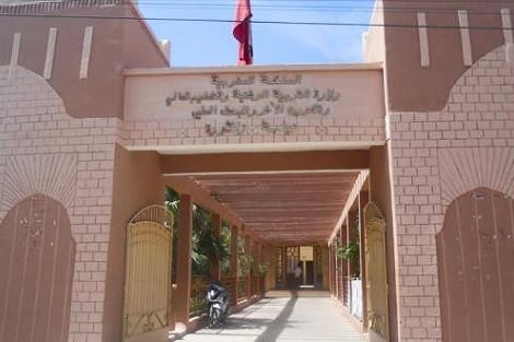 أستاذة تنتقل من مدرسة الأمل بزاكورة إلى المديرية الإقليمية لأكادير إداوتنان