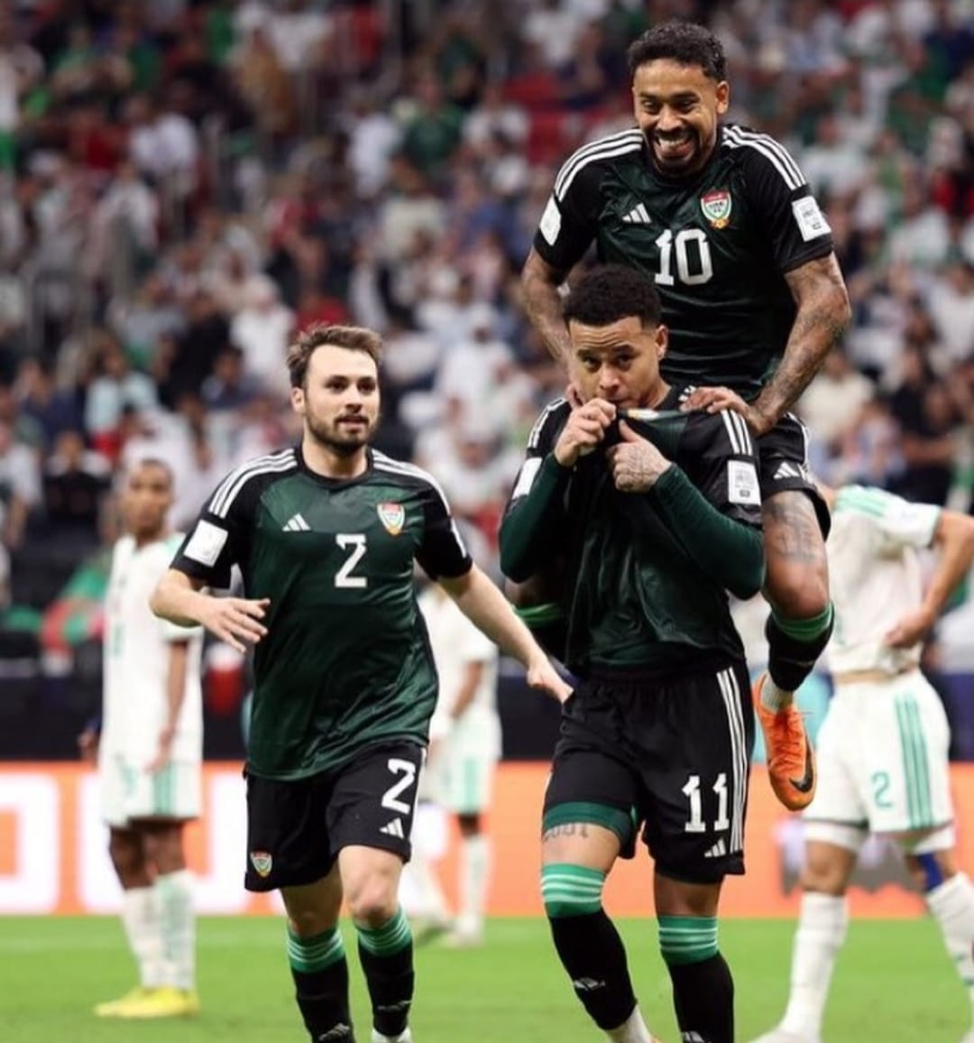 ركلات الترجيح تبتسم للإمارات أمام الجزائر وتضرب موعدًا ناريا مع المغرب في نصف النهائي
