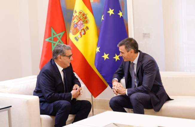 أخنوش وسانشيز يؤكدان متانة الشراكة المغربية الإسبانية خلال الاجتماع رفيع المستوى بمدريد