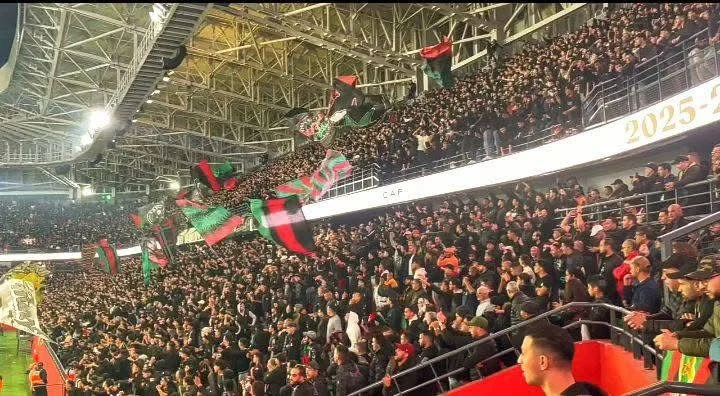 عقوبات قاسية من الكاف على الجيش الملكي بعد مباراة الأهلي بالرباط