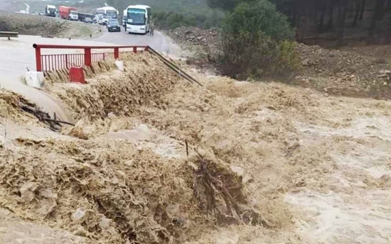 تعبئة ميدانية بعمالة أكادير إداوتنان لمواجهة آثار التساقطات المطرية القوية
