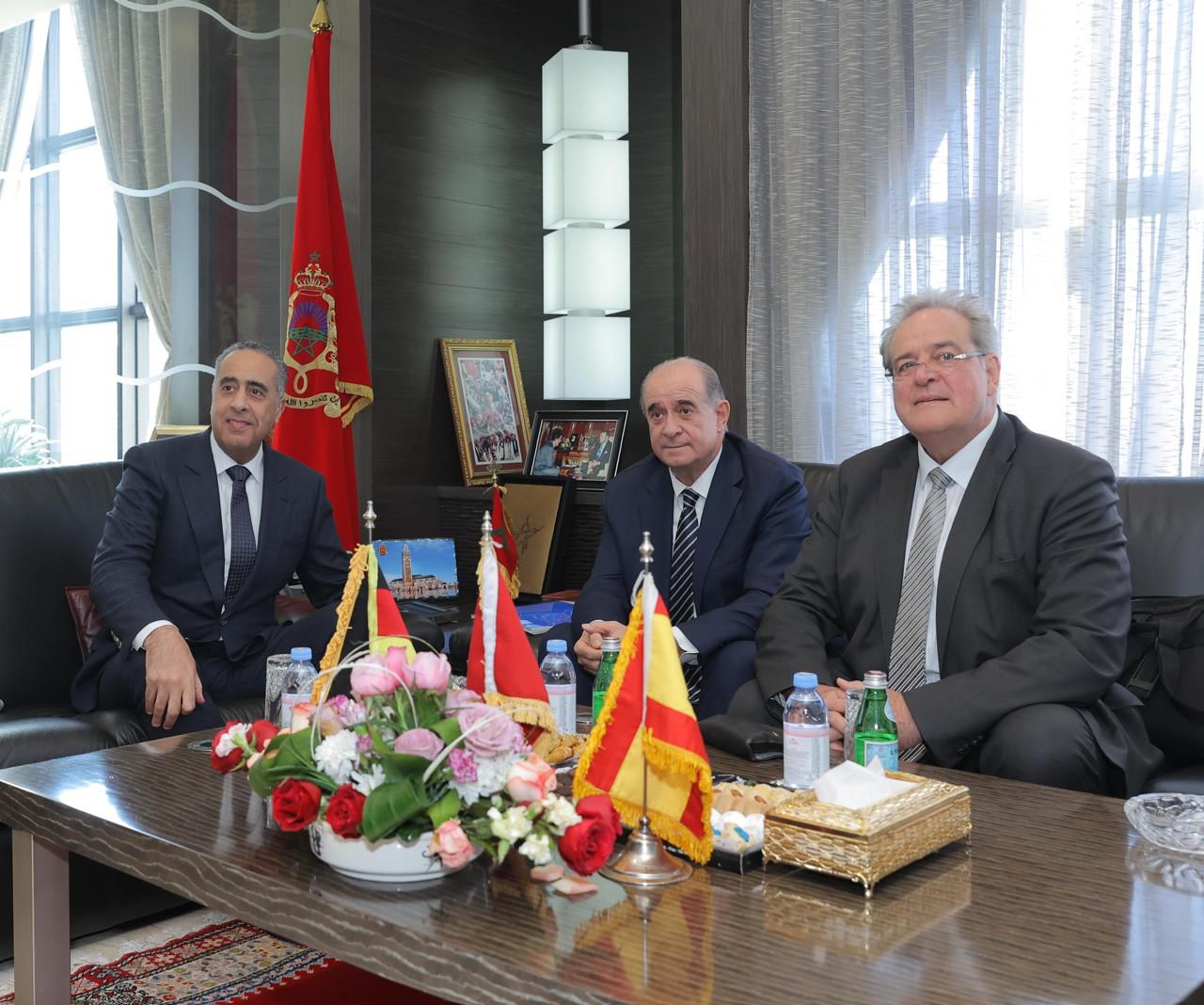 حموشي يقود لقاء أمنيا ثلاثياً بالرباط لتعزيز التعاون بين المغرب وإسبانيا وألمانيا