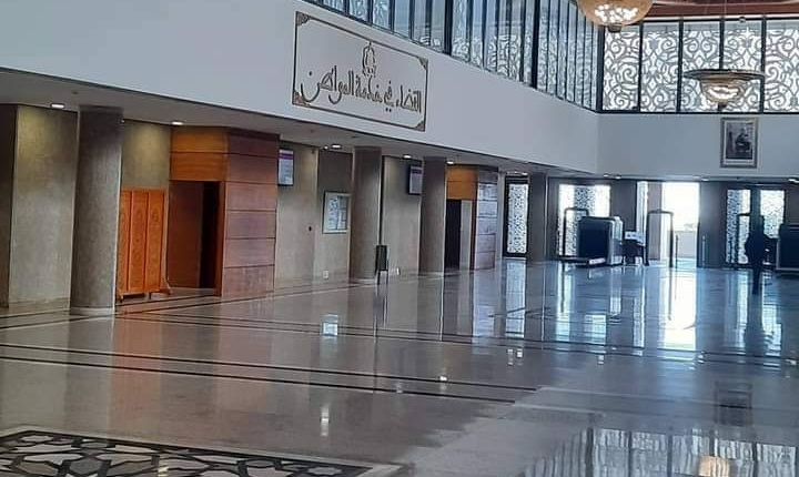 احتجاجات المحامين تربك سير العدالة وتفرغ المحاكم عبر المغرب