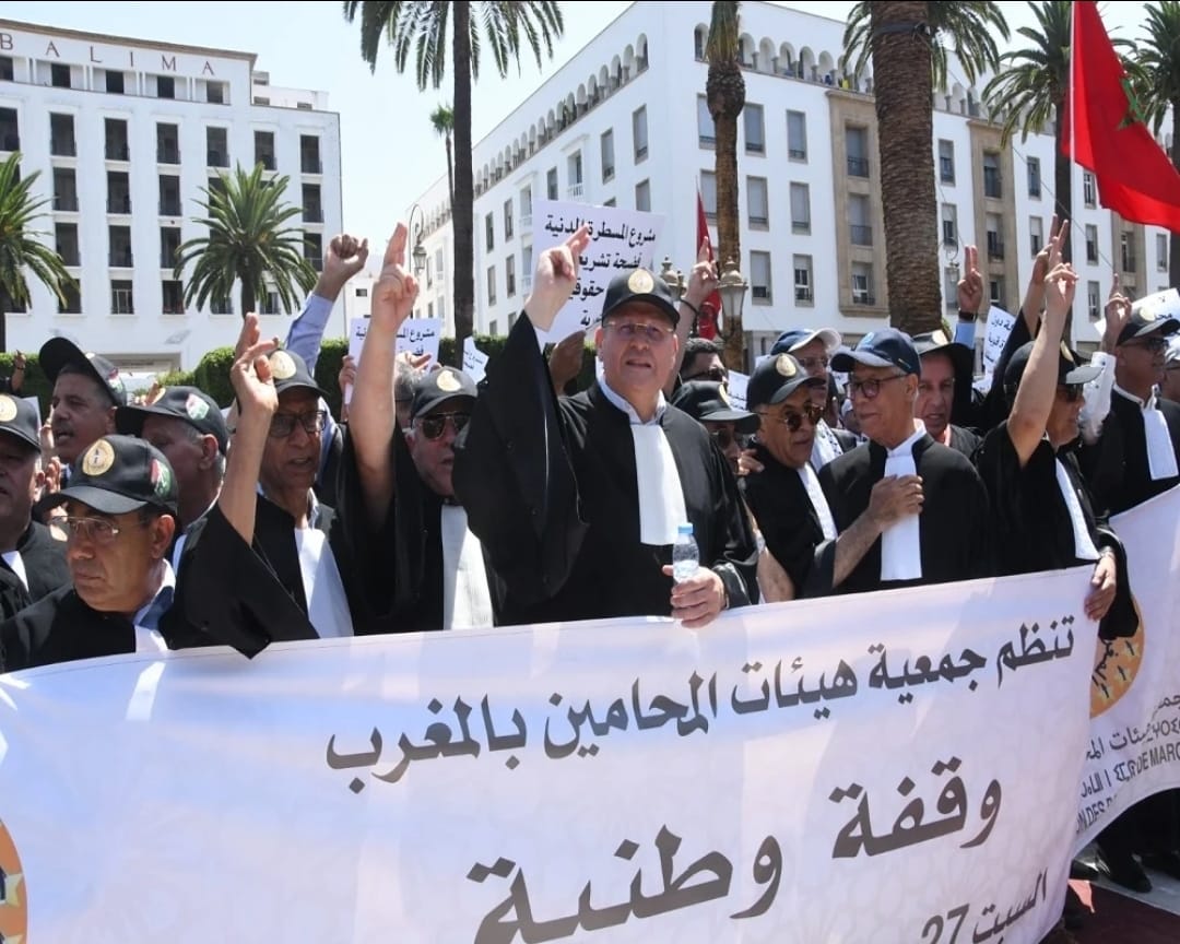 هيئات المحامين تصعّد وتعلن شللا مهنيا ووقفة وطنية احتجاجا على مشروع قانون المحاماة