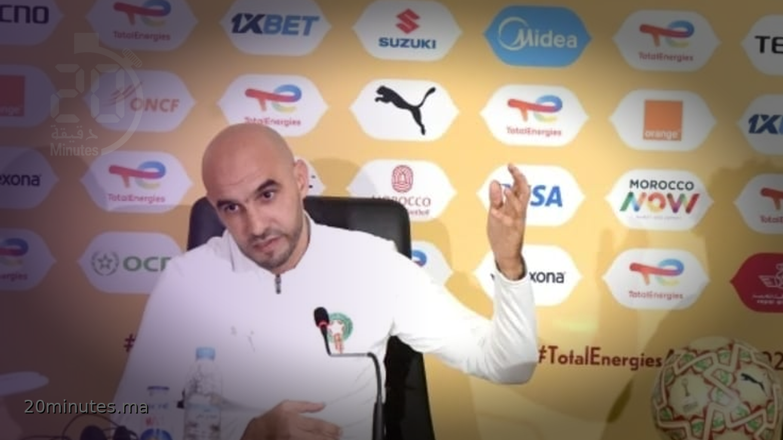 الركراكي: نهائي كأس إفريقيا بالمغرب فخر كبير وهدفنا التتويج باللقب