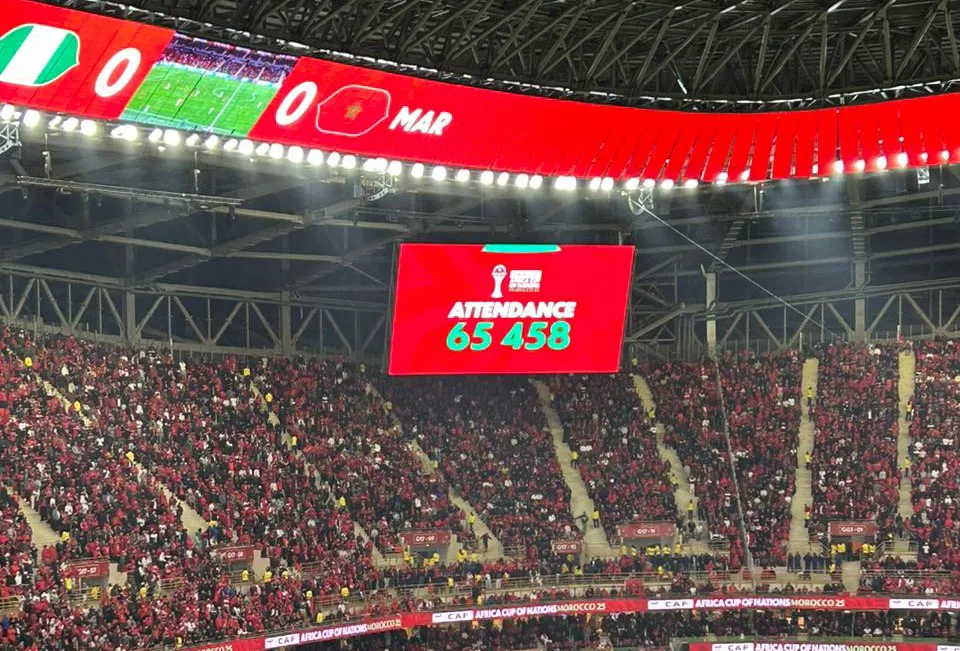 حضور جماهيري قياسي في نصف نهائي كأس إفريقيا 2025 بين المغرب ونيجيريا بملعب مولاي عبد الله