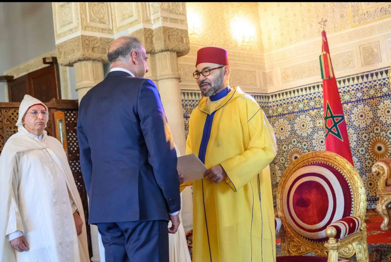 الملك محمد السادس يستقبل سفراء جدد ويعزز الدينامية الدبلوماسية للمغرب