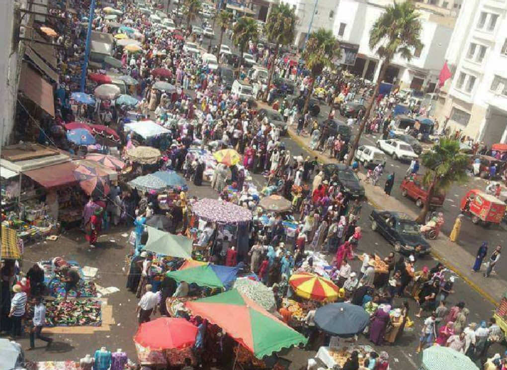 رمضان بالمغرب: تحذيرات من اقتناء مواد غذائية مجهولة المصدر بالأسواق العشوائية