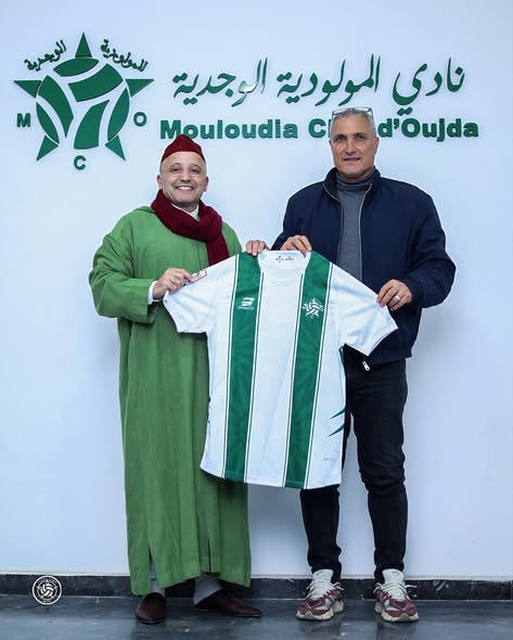 مولودية وجدة تتعاقد مع المدرب الفرنسي بيرنار كازوني إلى غاية يونيو 2026